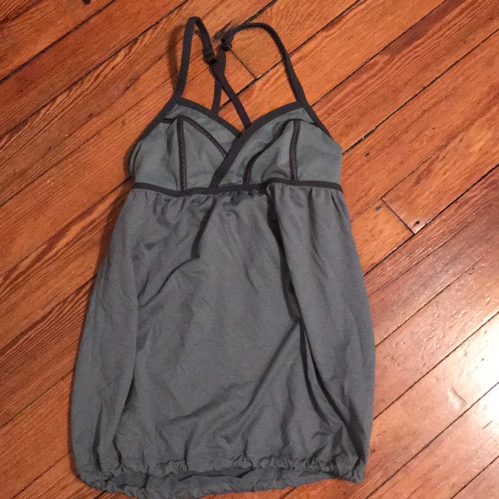 Lululemon Ballet Top wit Adjustable Straps Grey